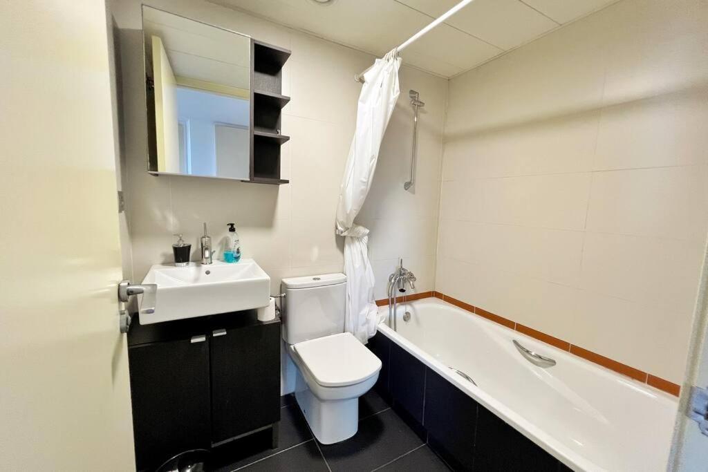 Ral48 Apartamento Sant Adria de Besos Exterior foto